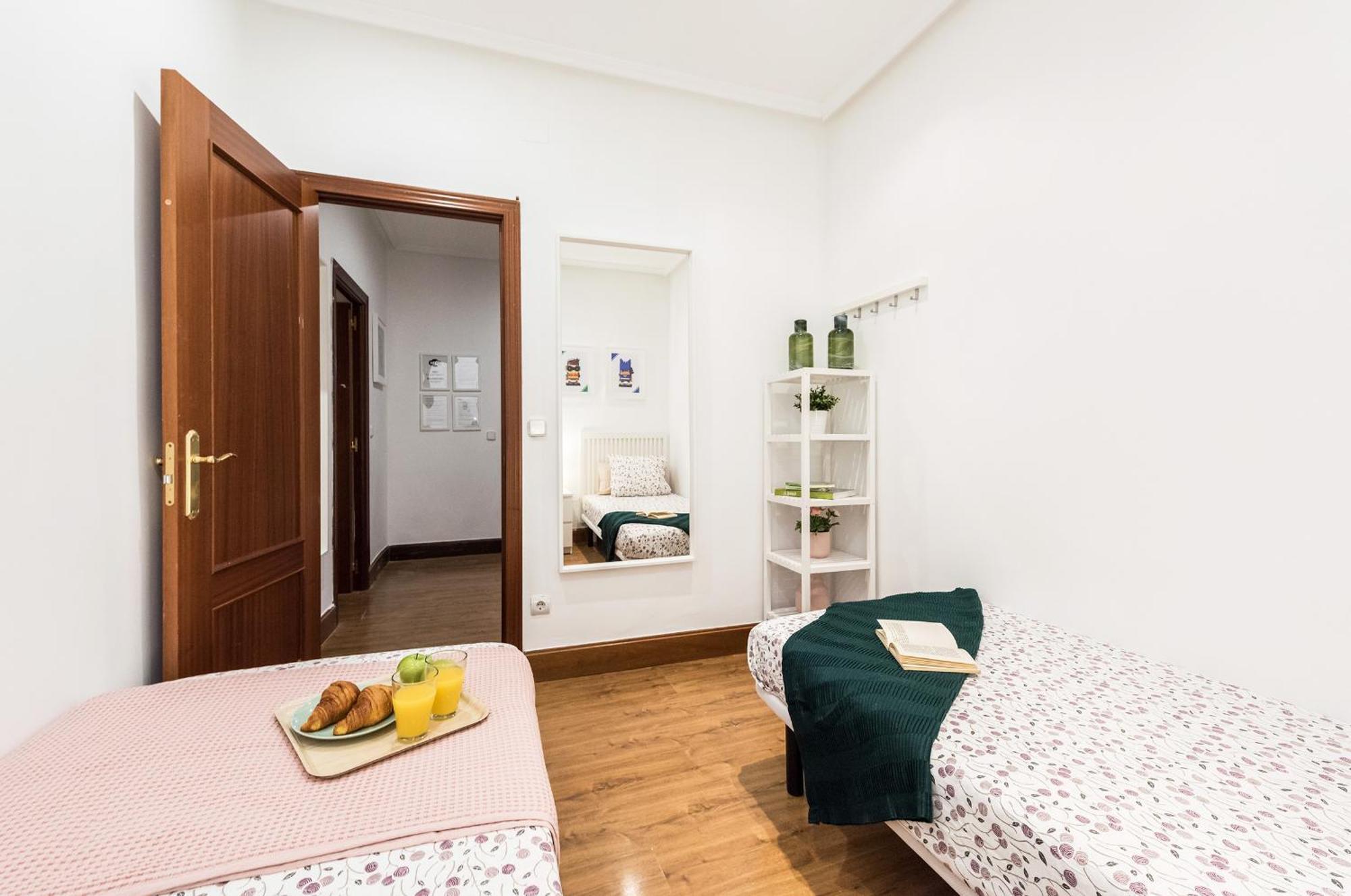 Lujosos Apartamentos En El Centro De Madrid Exterior foto